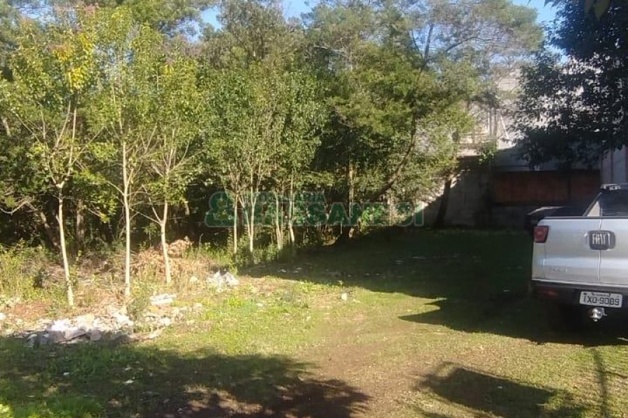 Terreno com 898m², no bairro Bela Vista em Caxias do Sul para Comprar