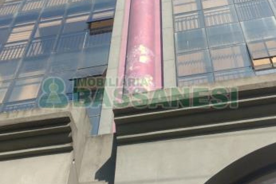 Sala com 39m², 1 vaga, no bairro Centro em Caxias do Sul para Comprar