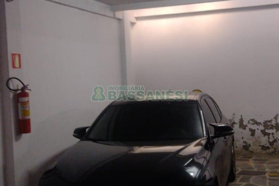 Sala com 39m², 1 vaga, no bairro Centro em Caxias do Sul para Comprar