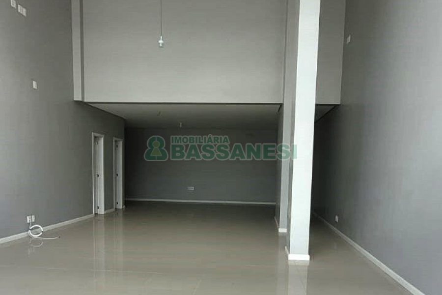 Loja com 92m², no bairro Sagrada Família em Caxias do Sul para Alugar