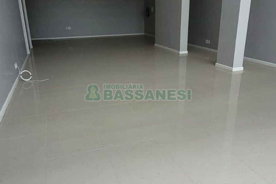 Loja com 92m², no bairro Sagrada Família em Caxias do Sul para Alugar