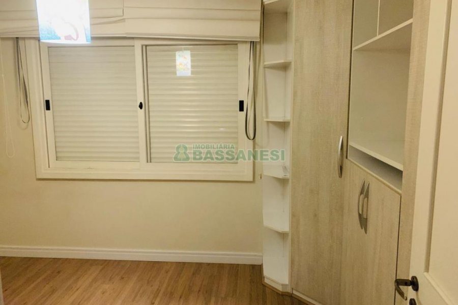 Apartamento com 90m², 2 dormitórios, 1 vaga, no bairro Rio Branco em Caxias do Sul para Comprar