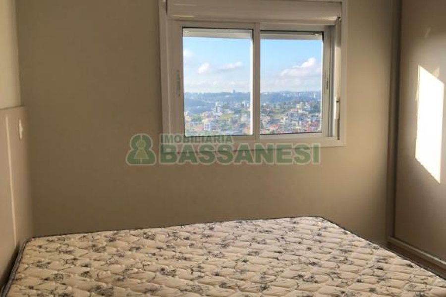 Apto Mobiliado com 80m², 2 dormitórios, 1 vaga, no bairro Villagio Iguatemi em Caxias do Sul para Alugar
