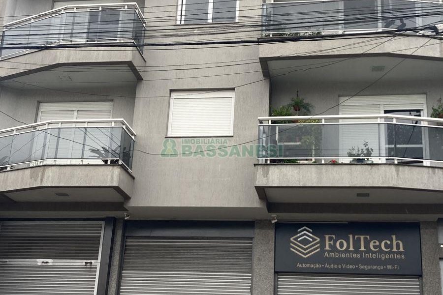 Predio com 939m², no bairro Floresta em Caxias do Sul para Comprar