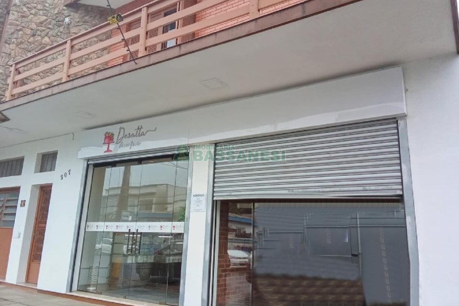 Loja com 75m², no bairro Pio X em Caxias do Sul para Alugar