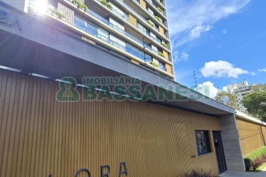 Apartamento com 191m², 3 dormitórios, 3 vagas, no bairro Panazzolo em Caxias do Sul para Comprar
