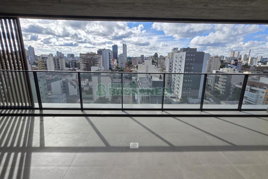 Apartamento com 191m², 3 dormitórios, 3 vagas, no bairro Panazzolo em Caxias do Sul para Comprar