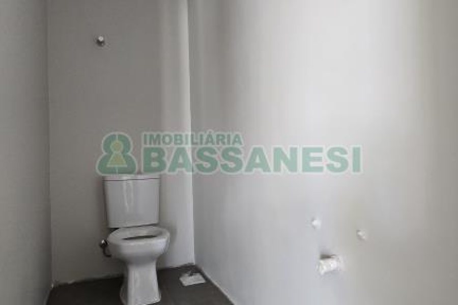 Apartamento com 191m², 3 dormitórios, 3 vagas, no bairro Panazzolo em Caxias do Sul para Comprar