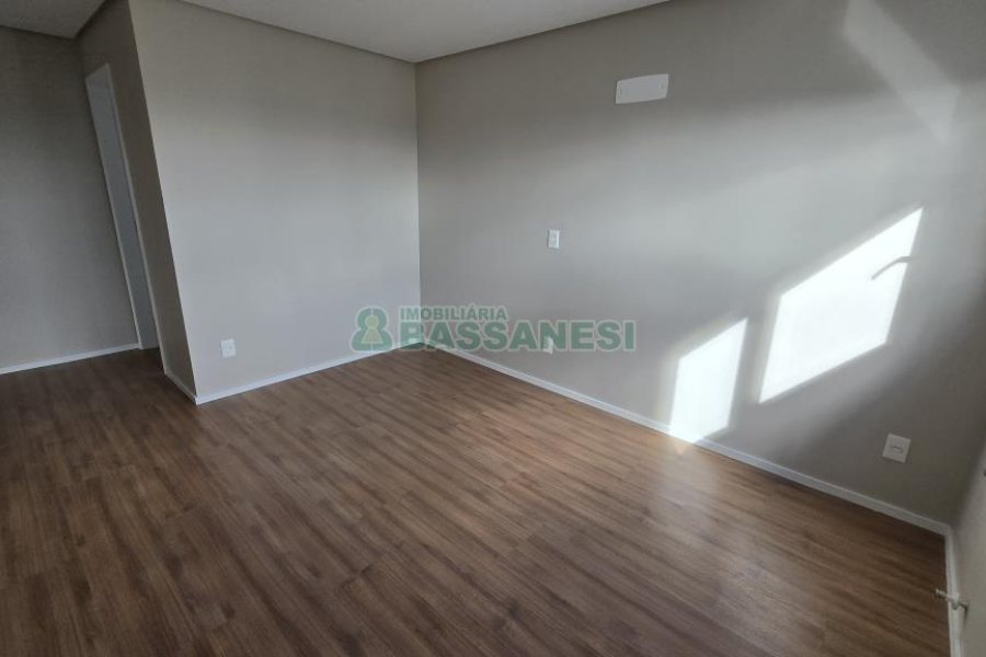 Apartamento com 191m², 3 dormitórios, 3 vagas, no bairro Panazzolo em Caxias do Sul para Comprar