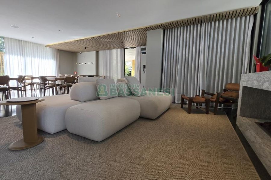 Apartamento com 191m², 3 dormitórios, 3 vagas, no bairro Panazzolo em Caxias do Sul para Comprar