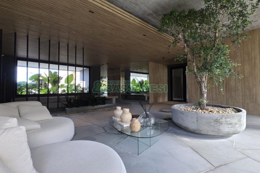 Apartamento com 191m², 3 dormitórios, 3 vagas, no bairro Panazzolo em Caxias do Sul para Comprar