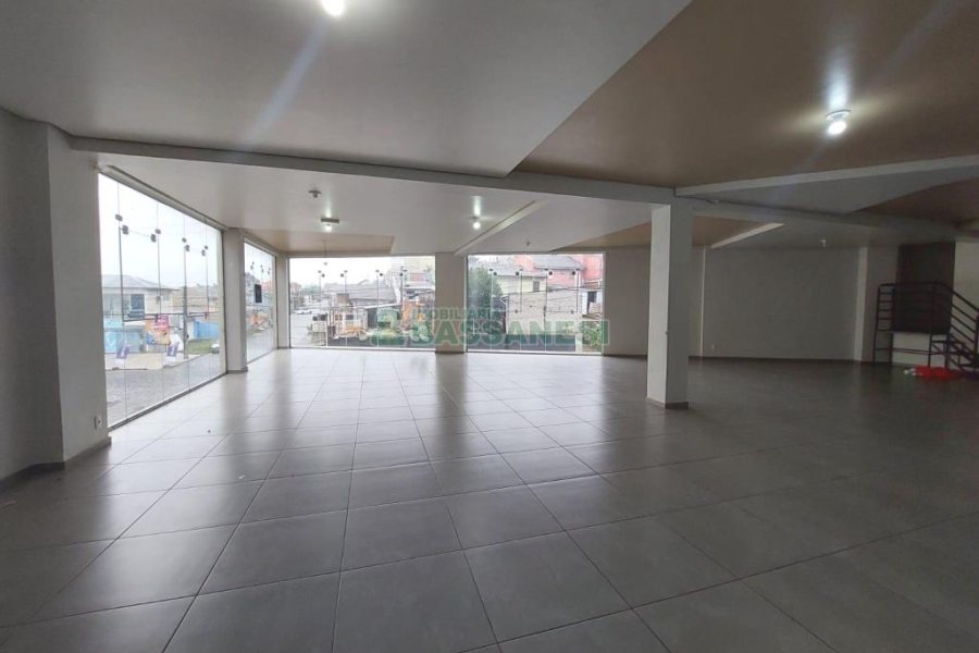 Sala com 160m², no bairro São Caetano em Caxias do Sul para Alugar