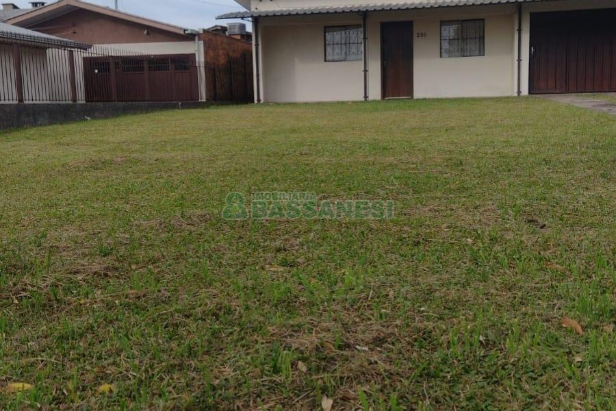 Terreno com 360m², no bairro Serrano em Caxias do Sul para Comprar