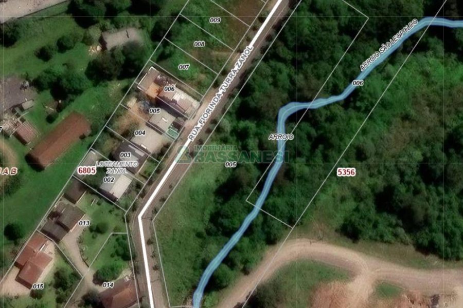 Terreno com 6052m², no bairro São Victor COHAB em Caxias do Sul para Comprar