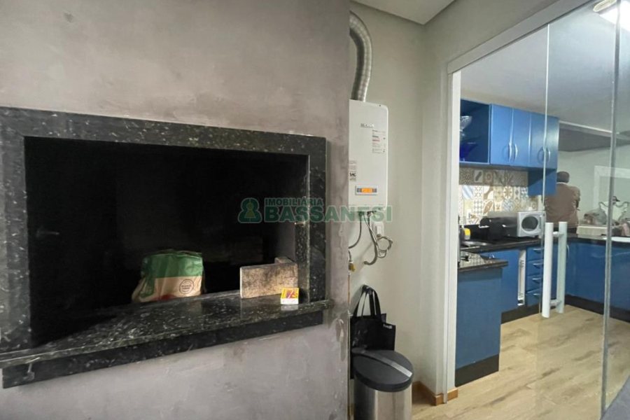 Apartamento com 95m², 2 dormitórios, 1 vaga, no bairro Jardim América em Caxias do Sul para Comprar