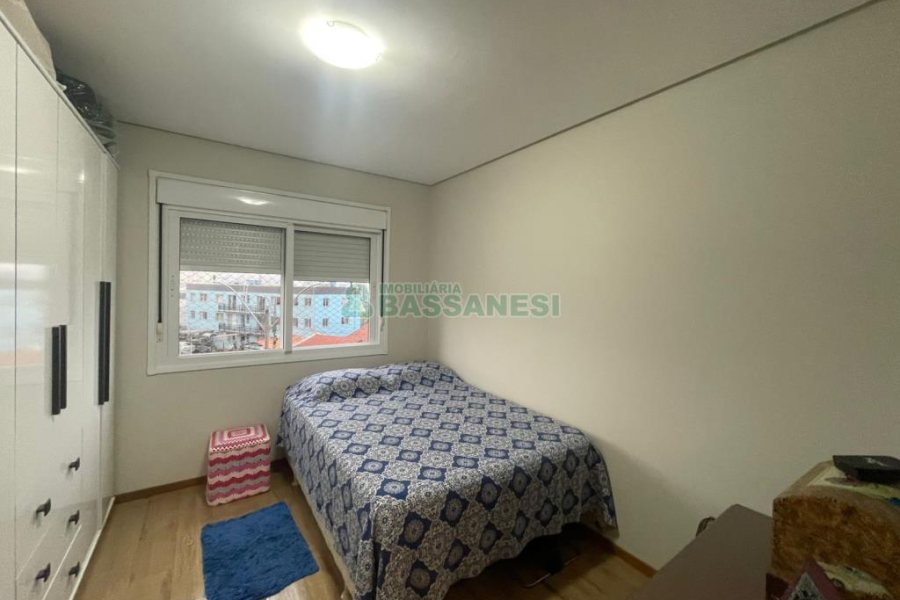 Apartamento com 95m², 2 dormitórios, 1 vaga, no bairro Jardim América em Caxias do Sul para Comprar