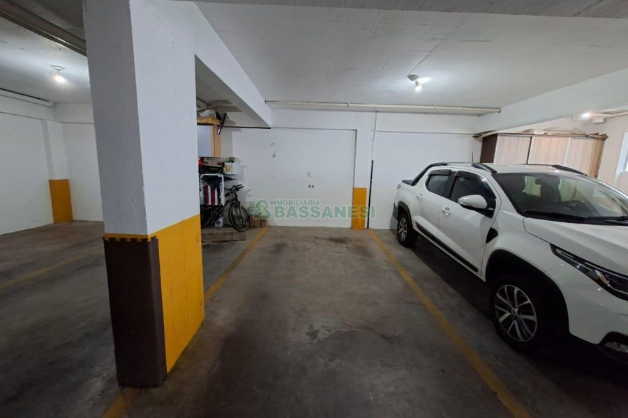 Apto Mobiliado com 48m², 1 dormitório, 1 vaga, no bairro Centro em Caxias do Sul para Alugar
