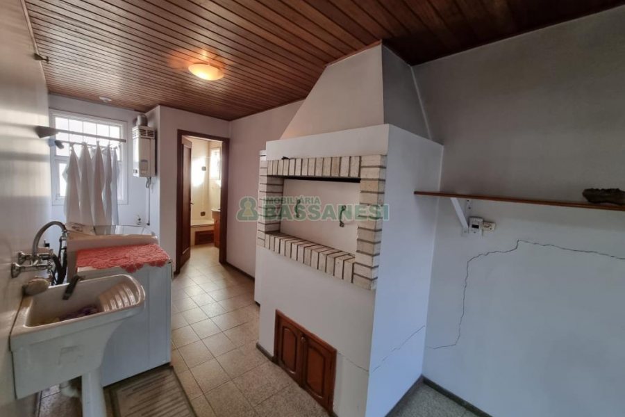 Casa com 263m², no bairro São Pelegrino em Caxias do Sul para Comprar