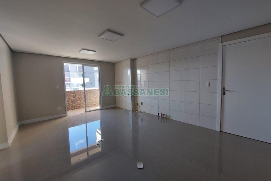 Apartamento com 53m², 2 dormitórios, 1 vaga, no bairro Vila Verde em Caxias do Sul para Comprar