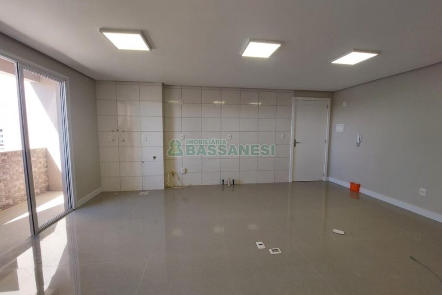Apartamento com 53m², 2 dormitórios, 1 vaga, no bairro Vila Verde em Caxias do Sul para Comprar