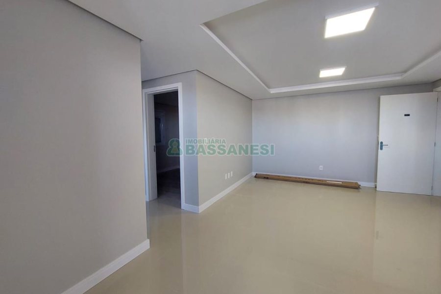 Apartamento com 53m², 2 dormitórios, 1 vaga, no bairro Vila Verde em Caxias do Sul para Comprar