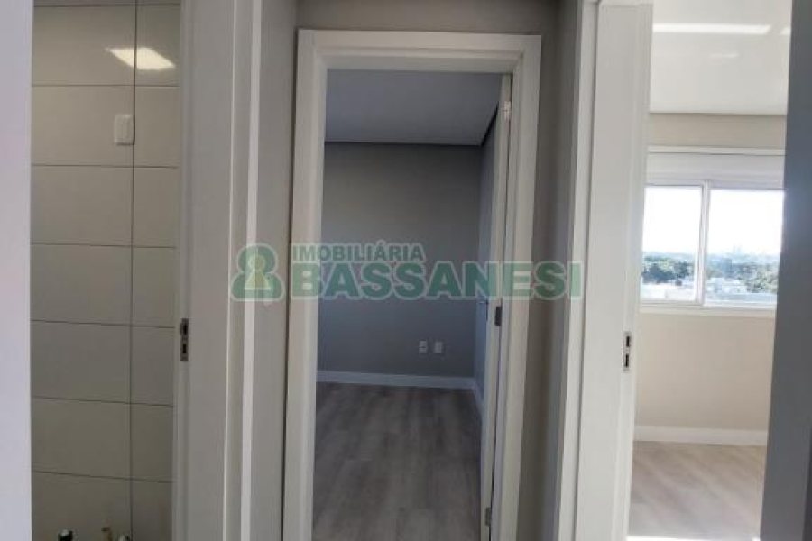 Apartamento com 53m², 2 dormitórios, 1 vaga, no bairro Vila Verde em Caxias do Sul para Comprar