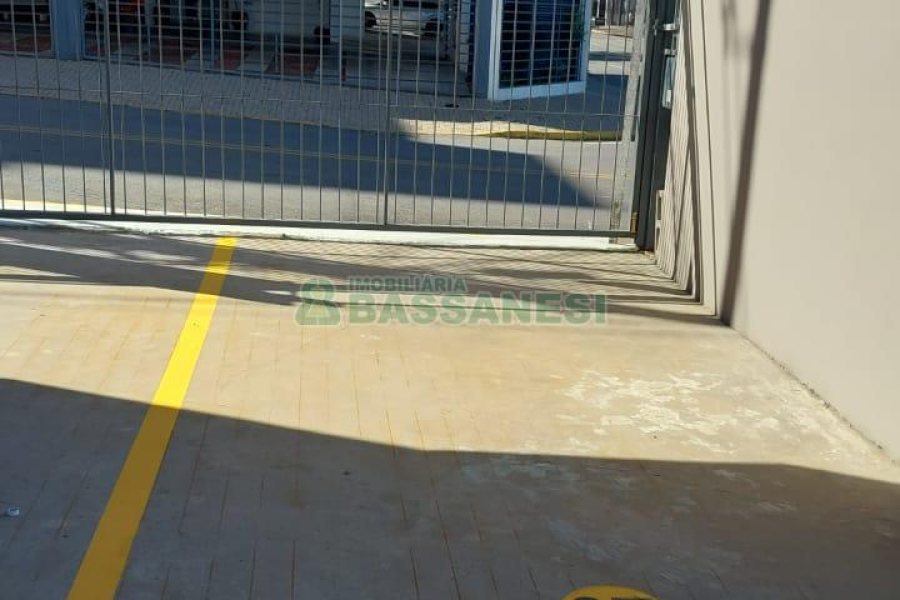 Apartamento com 53m², 2 dormitórios, 1 vaga, no bairro Vila Verde em Caxias do Sul para Comprar