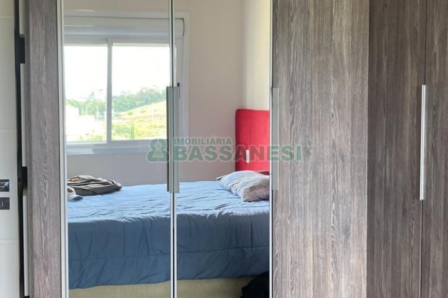 Apartamento com 56m², 2 dormitórios, 1 vaga, no bairro São Luiz em Caxias do Sul para Comprar