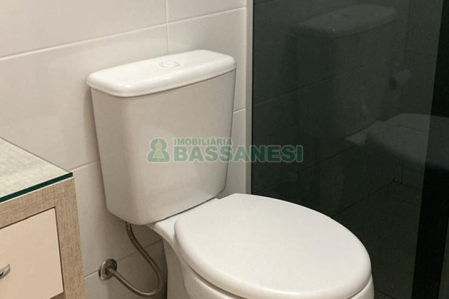 Apartamento com 56m², 2 dormitórios, 1 vaga, no bairro São Luiz em Caxias do Sul para Comprar