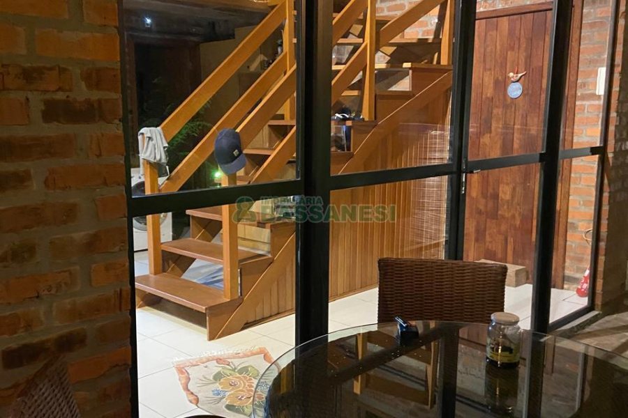 Chácara com 300m², 3 dormitórios, no bairro Apanhador em Caxias do Sul para Comprar