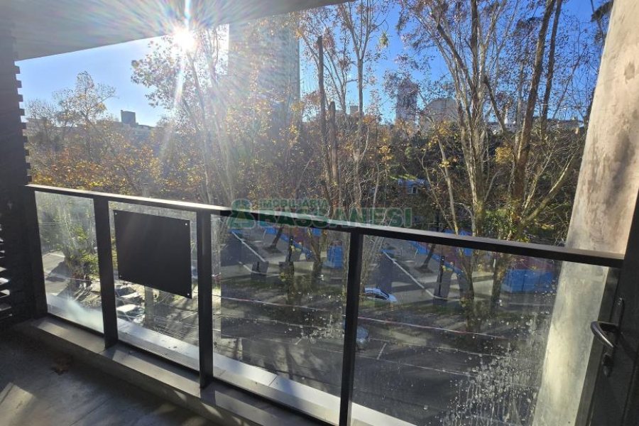 Sala com 53m², 1 vaga, no bairro Exposição em Caxias do Sul para Comprar