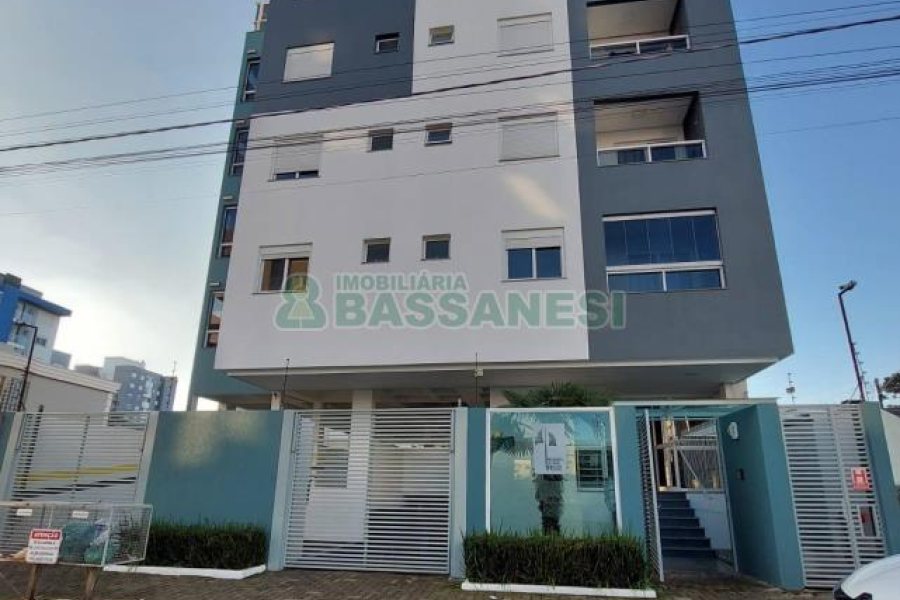 Apartamento com 70m², 2 dormitórios, 2 vagas, no bairro Vila Verde em Caxias do Sul para Alugar