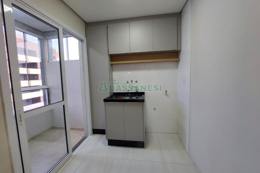 Apartamento com 70m², 2 dormitórios, 2 vagas, no bairro Vila Verde em Caxias do Sul para Alugar