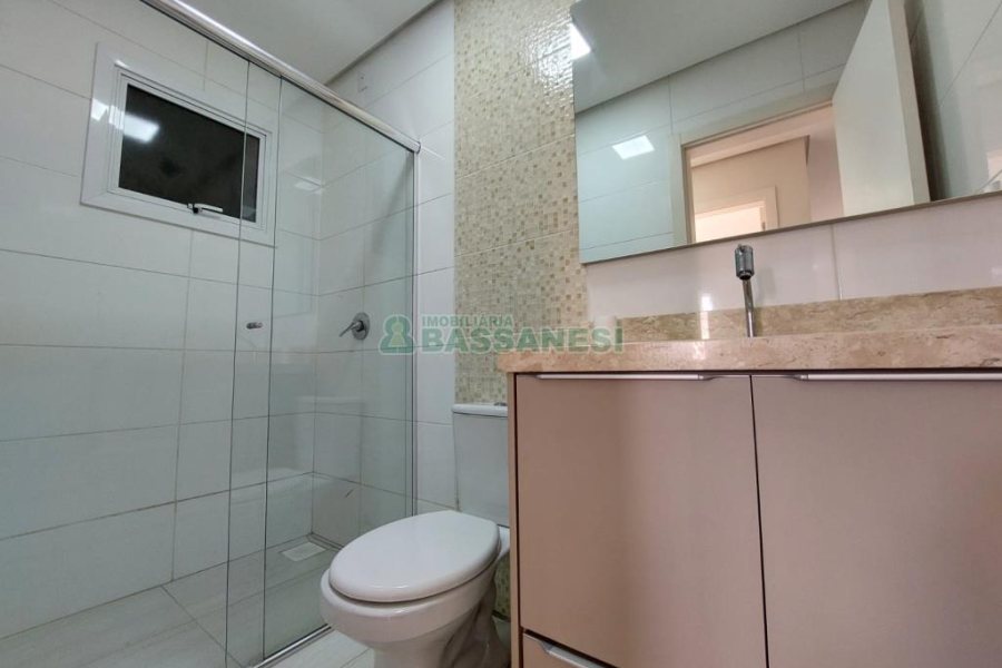 Apartamento com 70m², 2 dormitórios, 2 vagas, no bairro Vila Verde em Caxias do Sul para Alugar