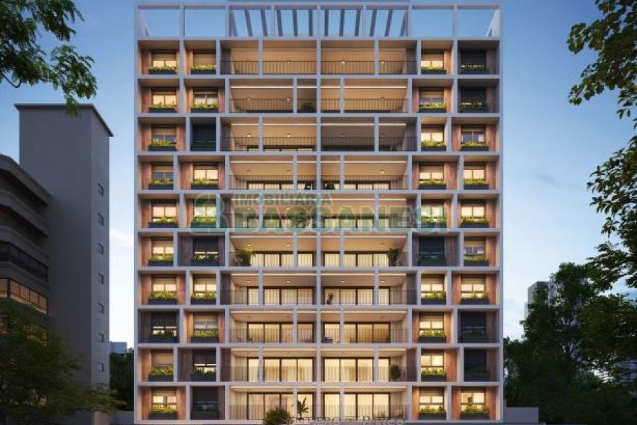 Apartamento com 128m², 3 dormitórios, 2 vagas, no bairro Exposição em Caxias do Sul para Comprar