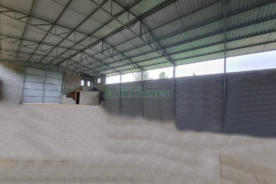 Pavilhão com 460m², no bairro Linha Feijo em Caxias do Sul para Alugar