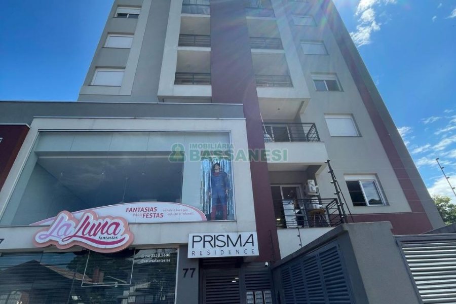 Apartamento com 87m², 2 dormitórios, 2 vagas, no bairro Santa Catarina em Caxias do Sul para Comprar