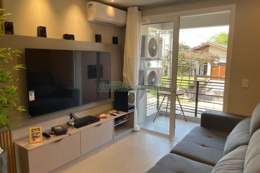 Apartamento com 87m², 2 dormitórios, 2 vagas, no bairro Santa Catarina em Caxias do Sul para Comprar