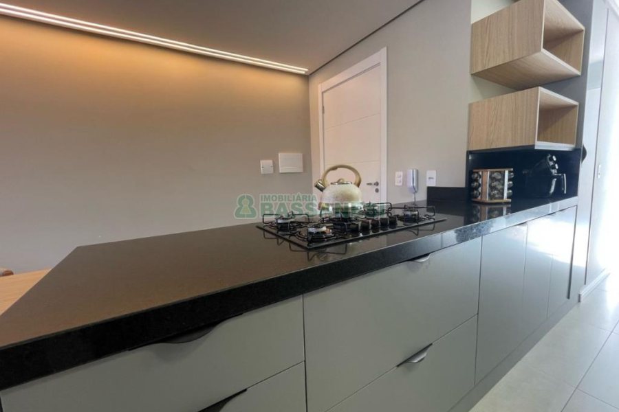 Apartamento com 87m², 2 dormitórios, 2 vagas, no bairro Santa Catarina em Caxias do Sul para Comprar