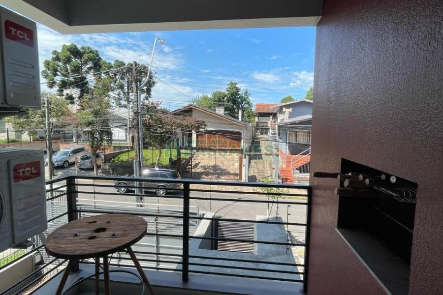 Apartamento com 87m², 2 dormitórios, 2 vagas, no bairro Santa Catarina em Caxias do Sul para Comprar
