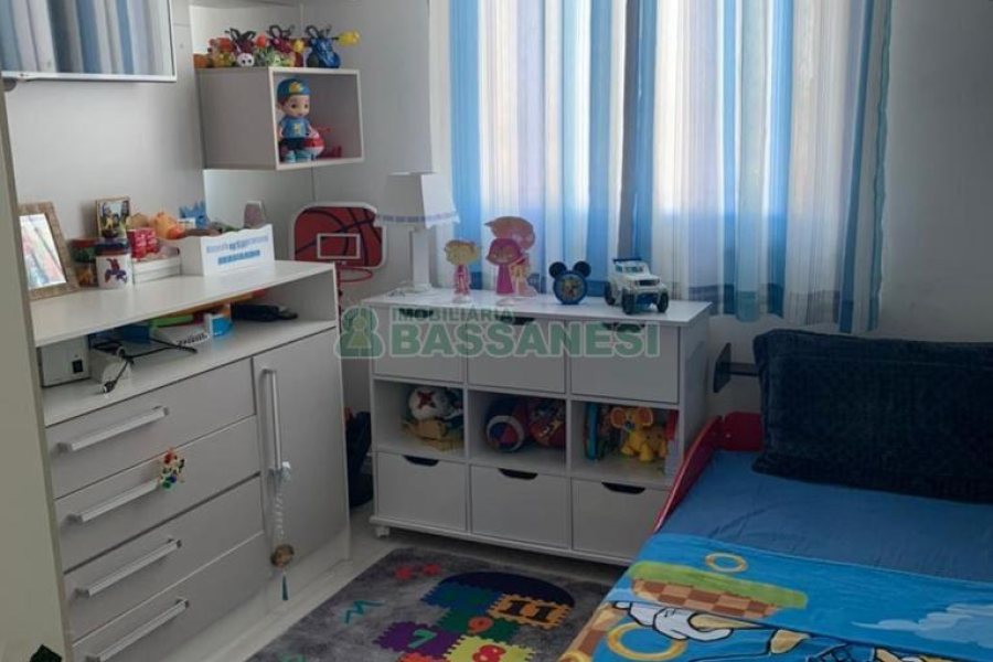 Apto Mobiliado com 112m², 3 dormitórios, 2 vagas, no bairro Cristo Redentor em Caxias do Sul para Alugar