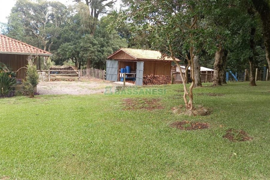 Chácara com 38200m², 3 dormitórios, no bairro Interior em São Marcos para Comprar