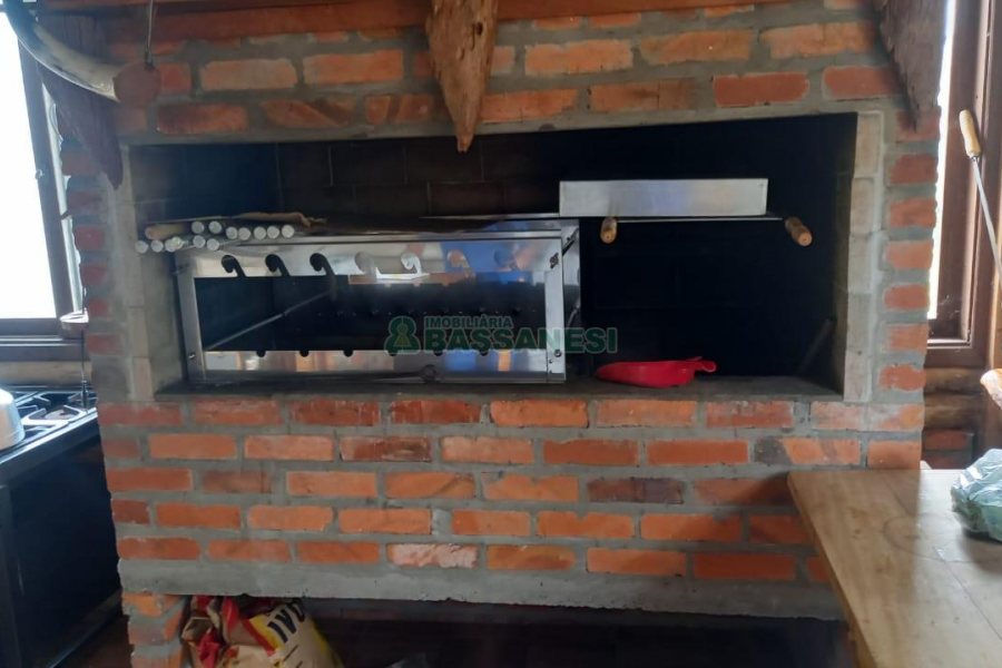 Chácara com 38200m², 3 dormitórios, no bairro Interior em São Marcos para Comprar