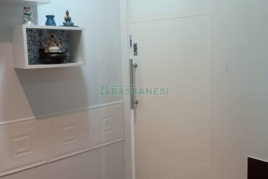 Sala com 33m², no bairro Centro em Caxias do Sul para Comprar
