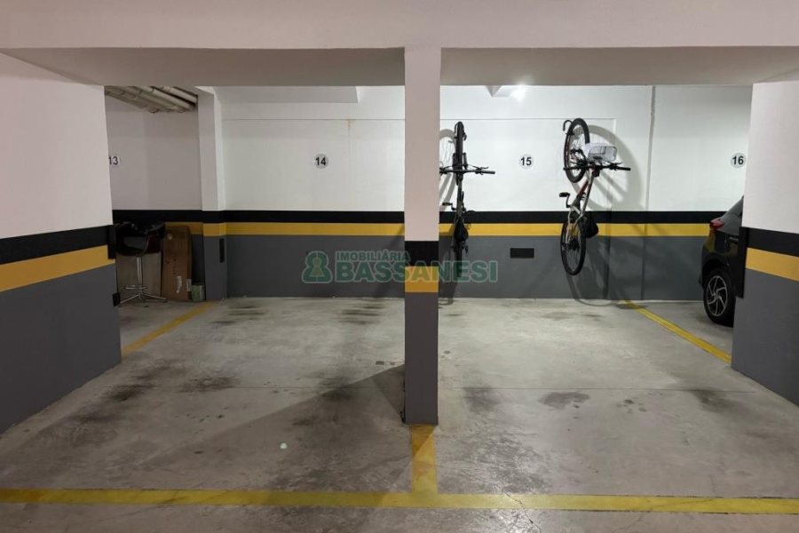 Apartamento com 97m², 2 dormitórios, 2 vagas, no bairro Jardim América em Caxias do Sul para Comprar