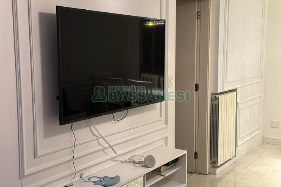 Apartamento com 94m², 3 dormitórios, 1 vaga, no bairro Rio Branco em Caxias do Sul para Comprar