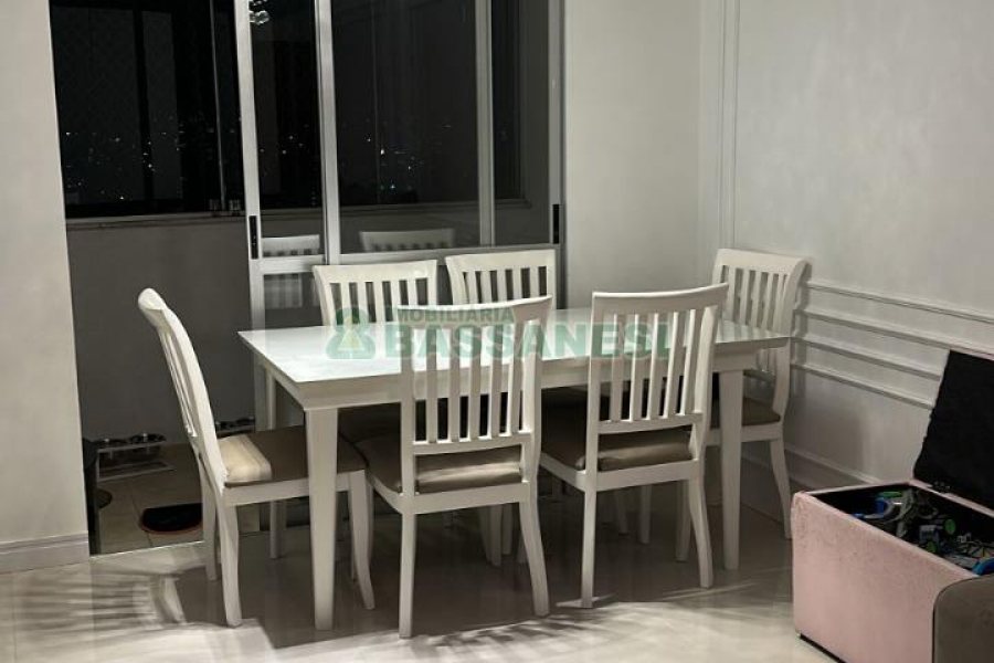 Apartamento com 94m², 3 dormitórios, 1 vaga, no bairro Rio Branco em Caxias do Sul para Comprar