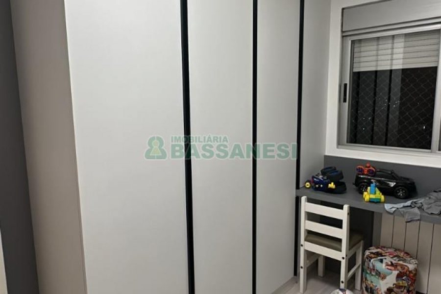 Apartamento com 94m², 3 dormitórios, 1 vaga, no bairro Rio Branco em Caxias do Sul para Comprar
