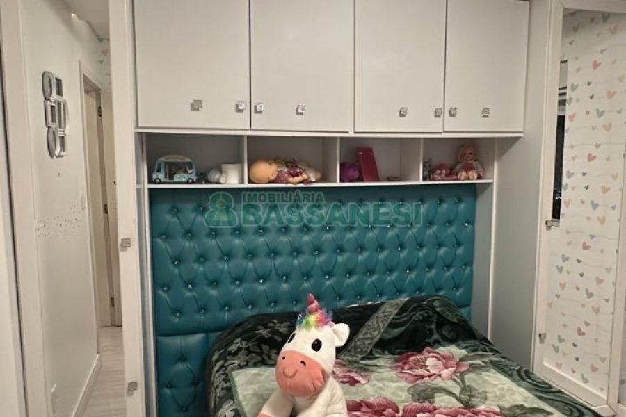 Apartamento com 94m², 3 dormitórios, 1 vaga, no bairro Rio Branco em Caxias do Sul para Comprar