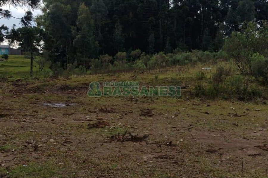 Terreno com 15257m², no bairro Jardim Iracema em Caxias do Sul para Comprar